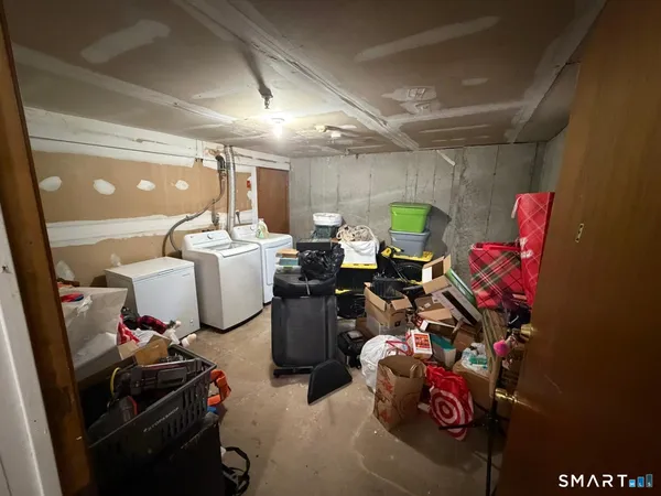 $2,150 | 678 Savin Avenue, Unit 2E, West Haven, CT 06516