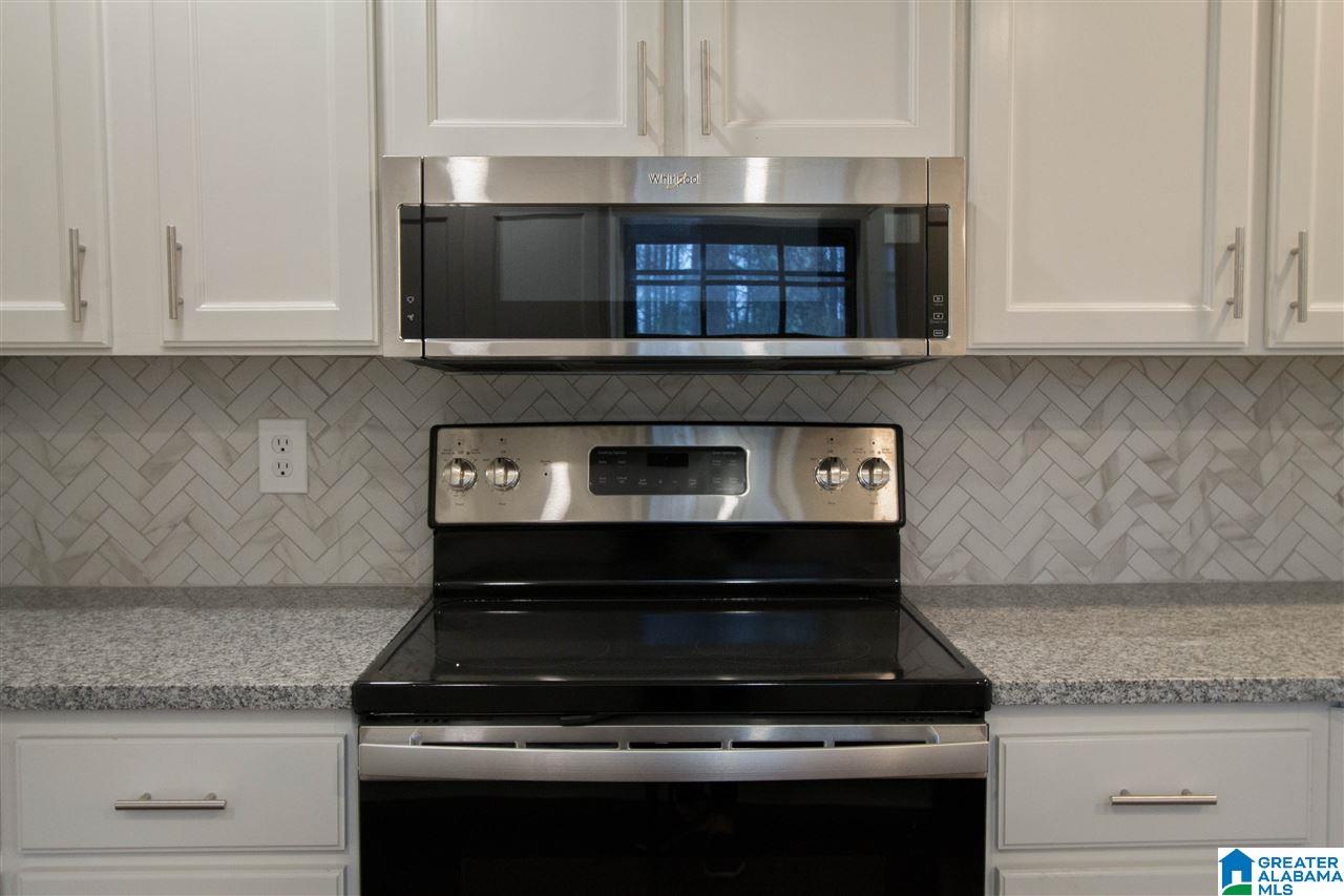 112 Forest Parkway Alabaster, AL 35007 - Photo 13 of 49