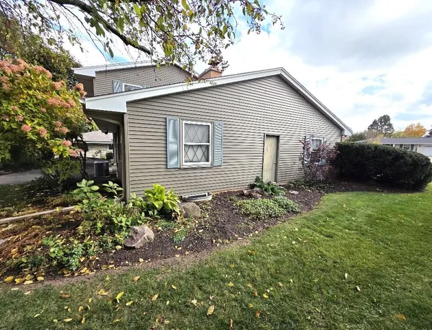 $425,000 | 12720 West Verona Drive, New Berlin, WI 53151