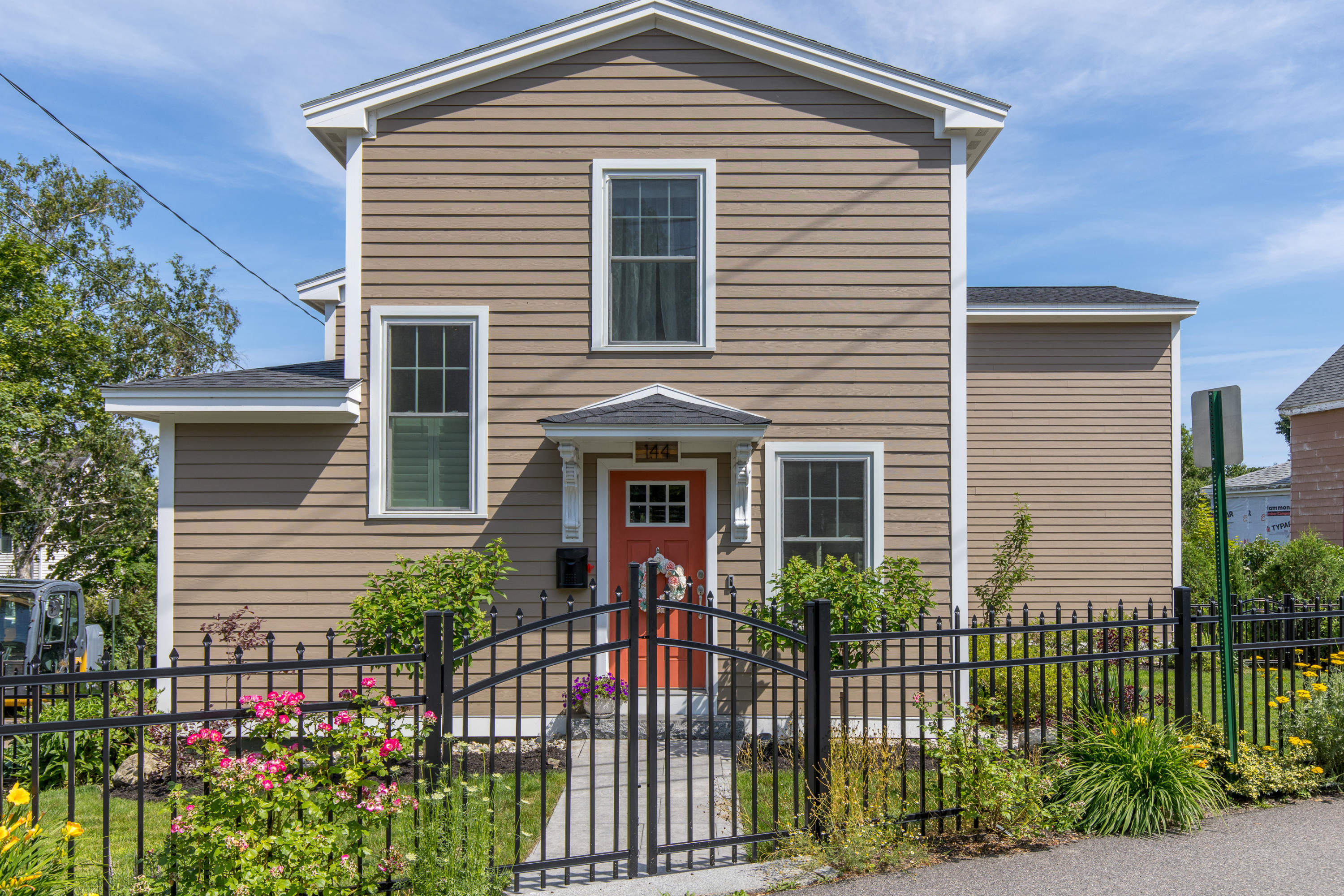 144 Fort Road South Portland, ME 04106 - Photo 2 of 40 144 Fort Road South Portland-53