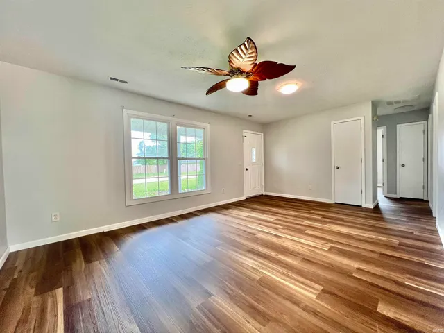 $219,900 | 311 Maxine Drive, Garrett, IN 46738