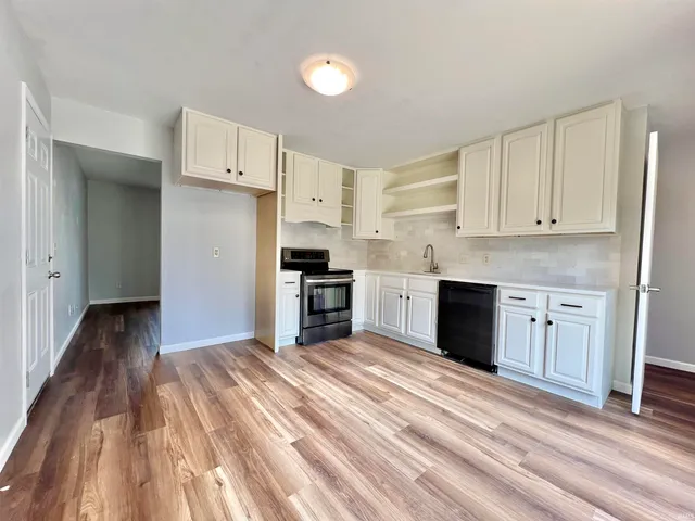 $219,900 | 311 Maxine Drive, Garrett, IN 46738