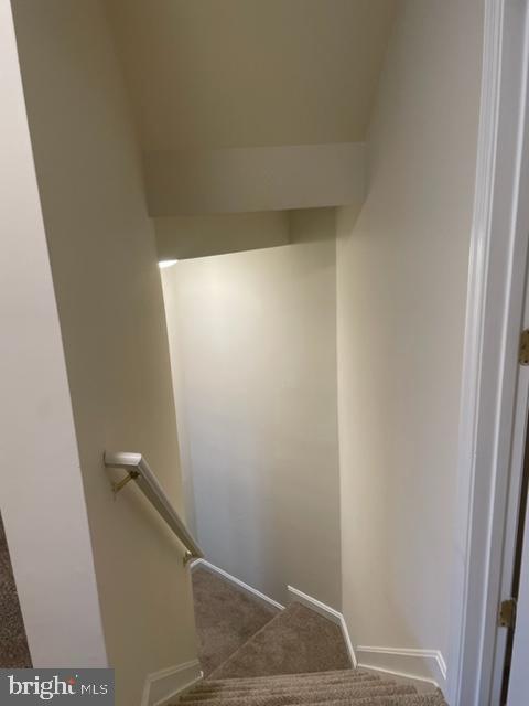 2015 Roff Point Court Odenton, MD 21113 - Photo 8 of 20 Gallery Image 8