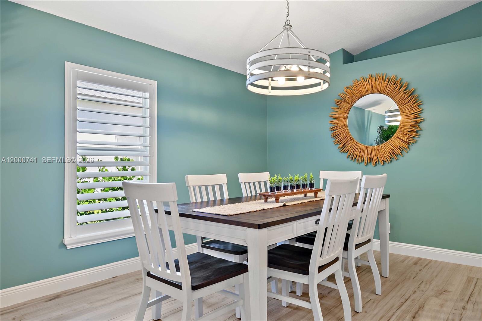 104 Old Jupiter Beach Road Jupiter, FL 33477 - Photo 9 of 25