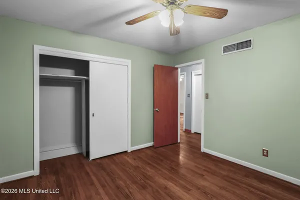 $190,000 | 5445 Pine Ln Drive, Jackson, MS 39211