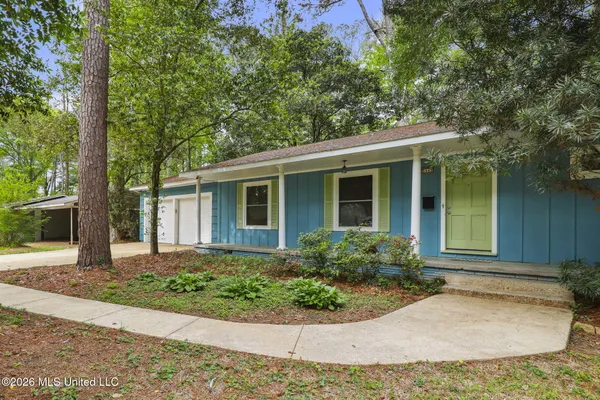$190,000 | 5445 Pine Ln Drive, Jackson, MS 39211