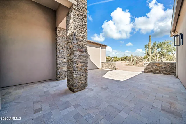 $3,105,000 | 7035 East Montgomery Road, Scottsdale, AZ 85266