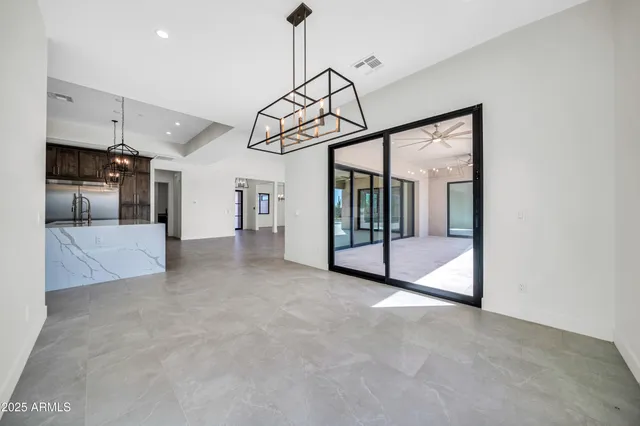 $3,105,000 | 7035 East Montgomery Road, Scottsdale, AZ 85266