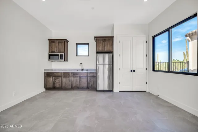 $3,105,000 | 7035 East Montgomery Road, Scottsdale, AZ 85266