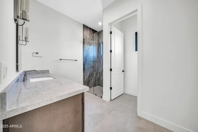 $3,105,000 | 7035 East Montgomery Road, Scottsdale, AZ 85266