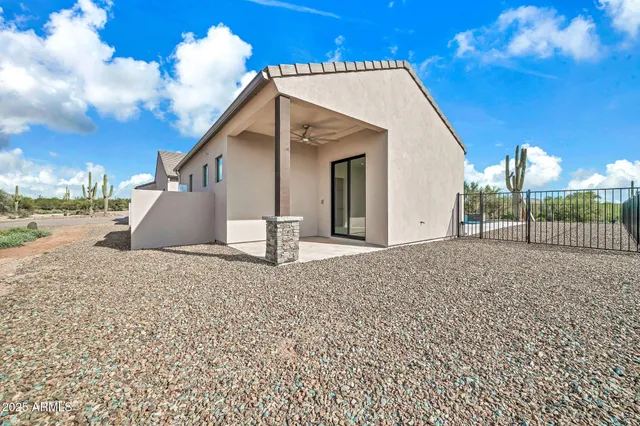 $3,105,000 | 7035 East Montgomery Road, Scottsdale, AZ 85266