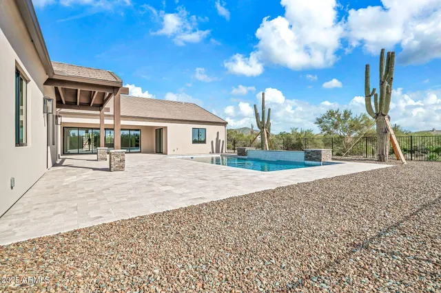 $3,105,000 | 7035 East Montgomery Road, Scottsdale, AZ 85266