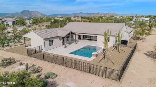 $3,105,000 | 7035 East Montgomery Road, Scottsdale, AZ 85266