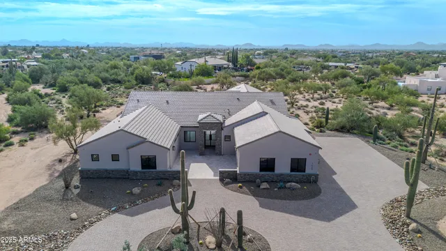 $3,105,000 | 7035 East Montgomery Road, Scottsdale, AZ 85266