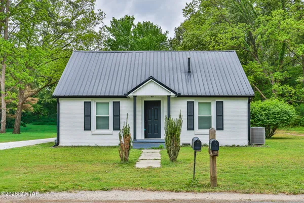 $189,000 | 210 East Union Street, Gleason, TN 38229