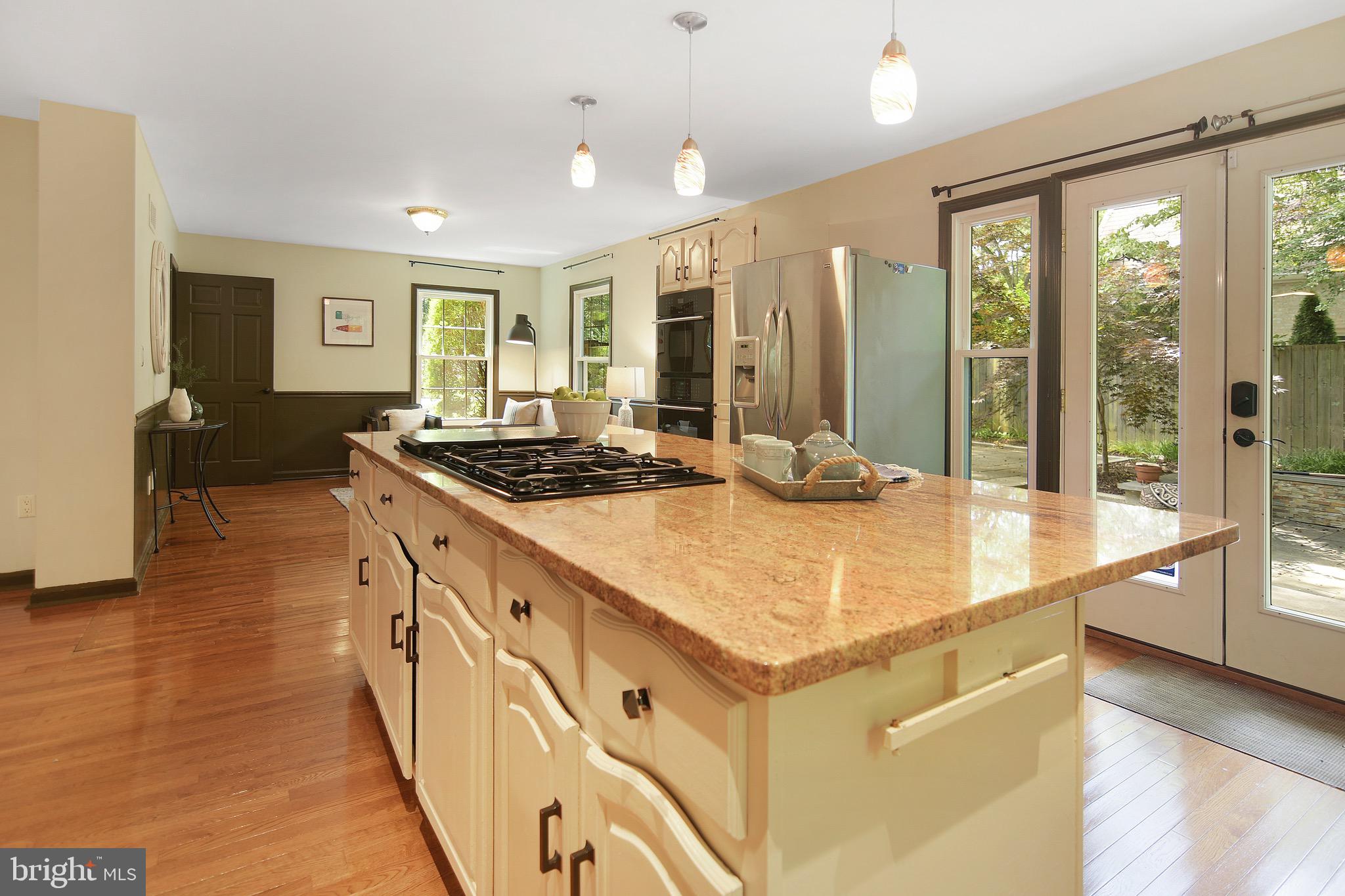 126 Chautaugua Road Arnold, MD 21012 - Photo 13 of 50 Kitchen