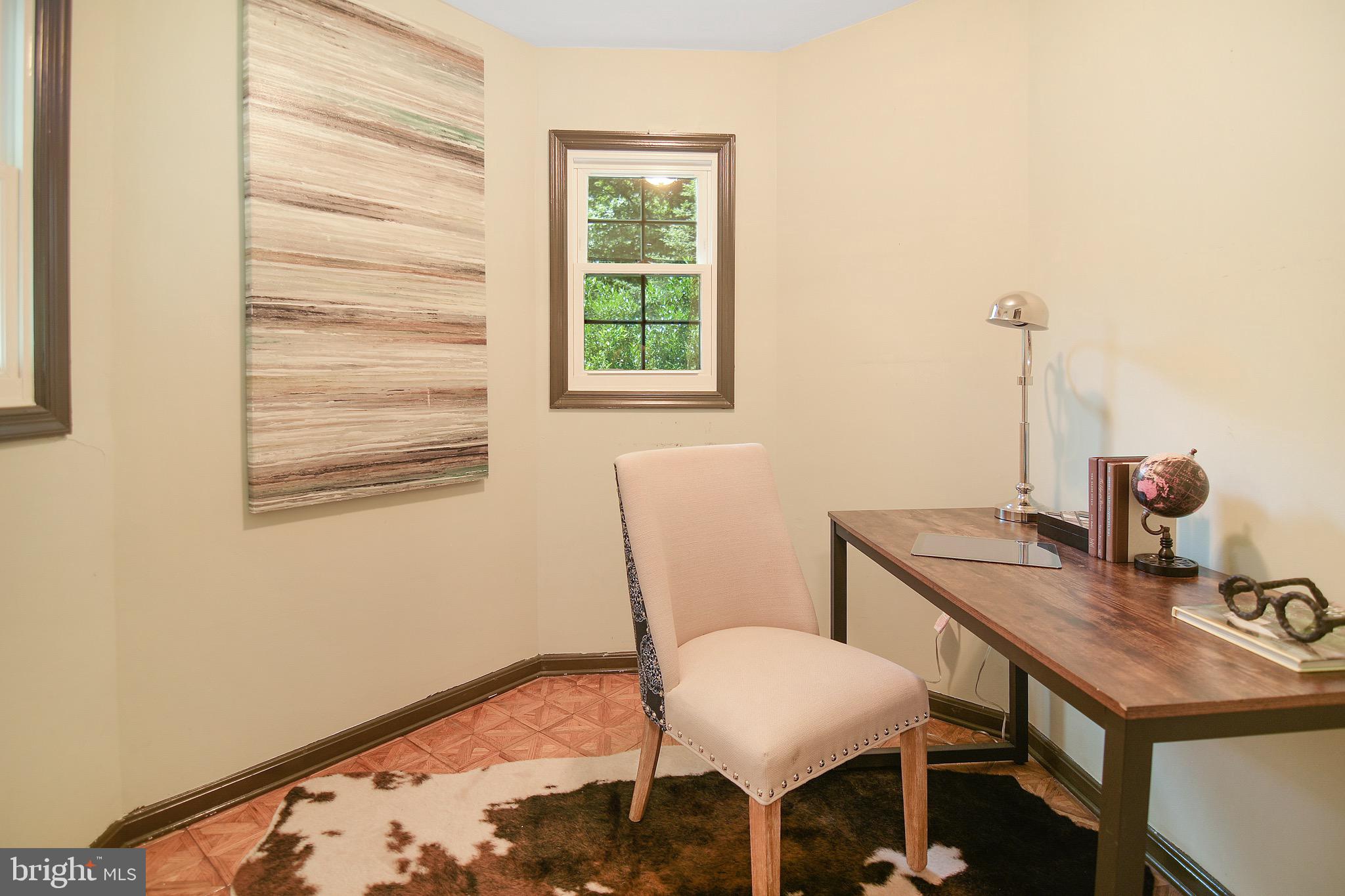 126 Chautaugua Road Arnold, MD 21012 - Photo 7 of 50 Main level office
