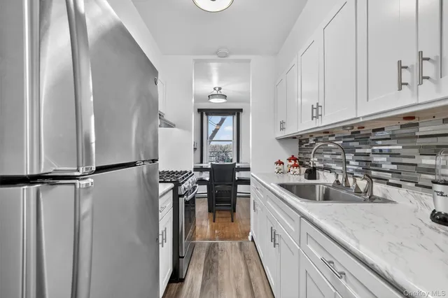 $225,000 | 1300 Midland Avenue, Unit A50, Yonkers, NY 10704