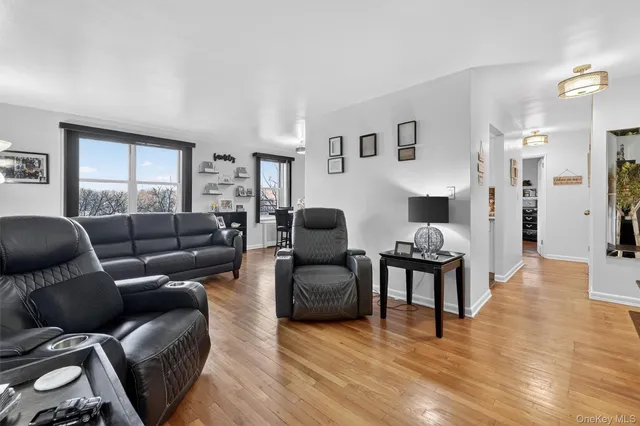 $225,000 | 1300 Midland Avenue, Unit A50, Yonkers, NY 10704