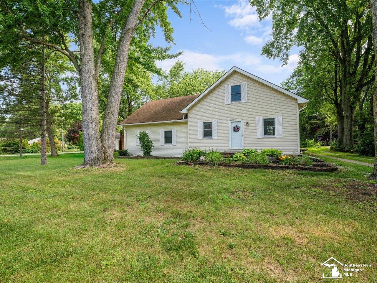6740 Summerfield Road Temperance, MI 48182 - Photo 4 of 52 Gallery Image 4
