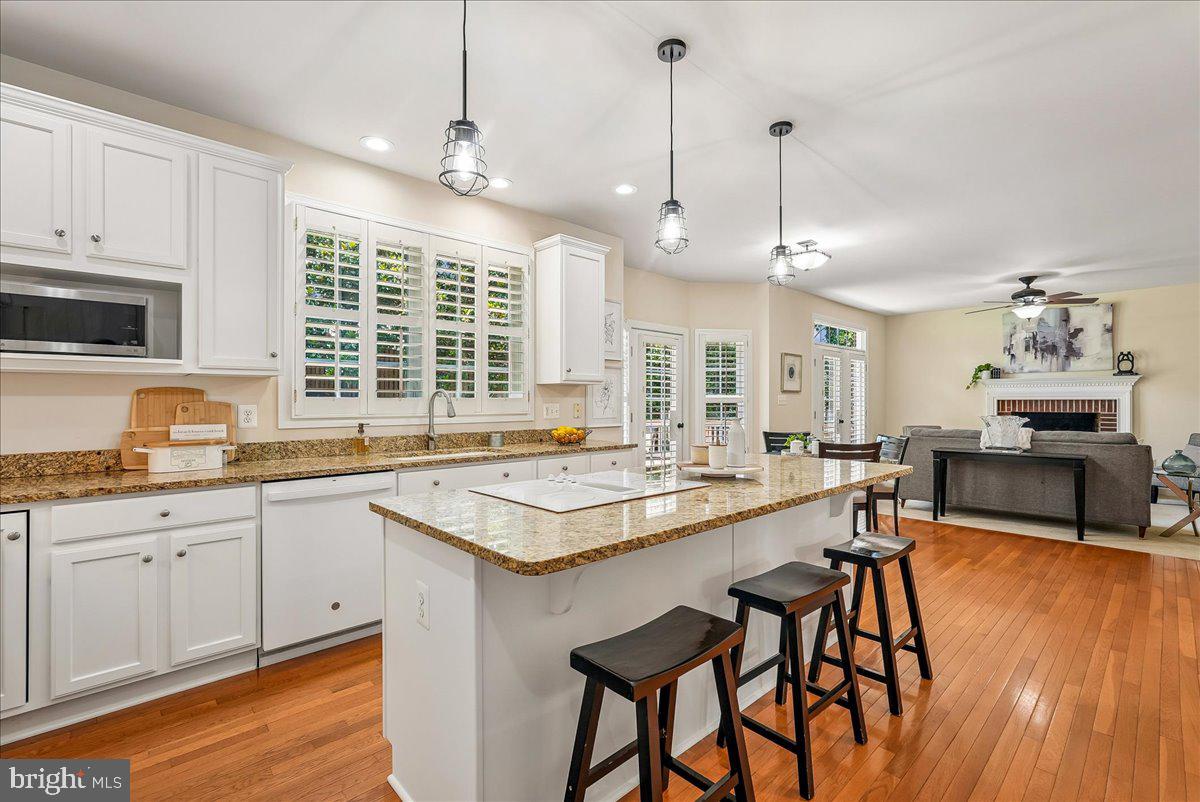 6322 Halsey Road McLean, VA 22101 - Photo 14 of 69 Kitchen