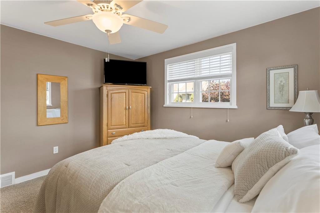1532 Evelyn Road Pittsburgh, PA 15227 - Photo 14 of 25 Gallery Image 14