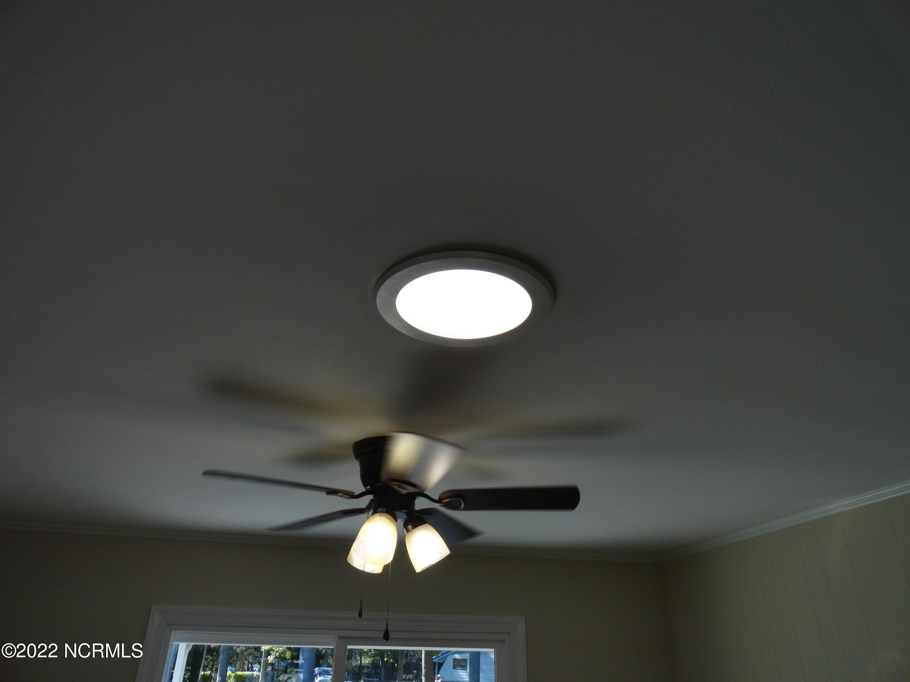 218 Church Road Havelock, NC 28532 - Photo 11 of 24 Solar Tube@