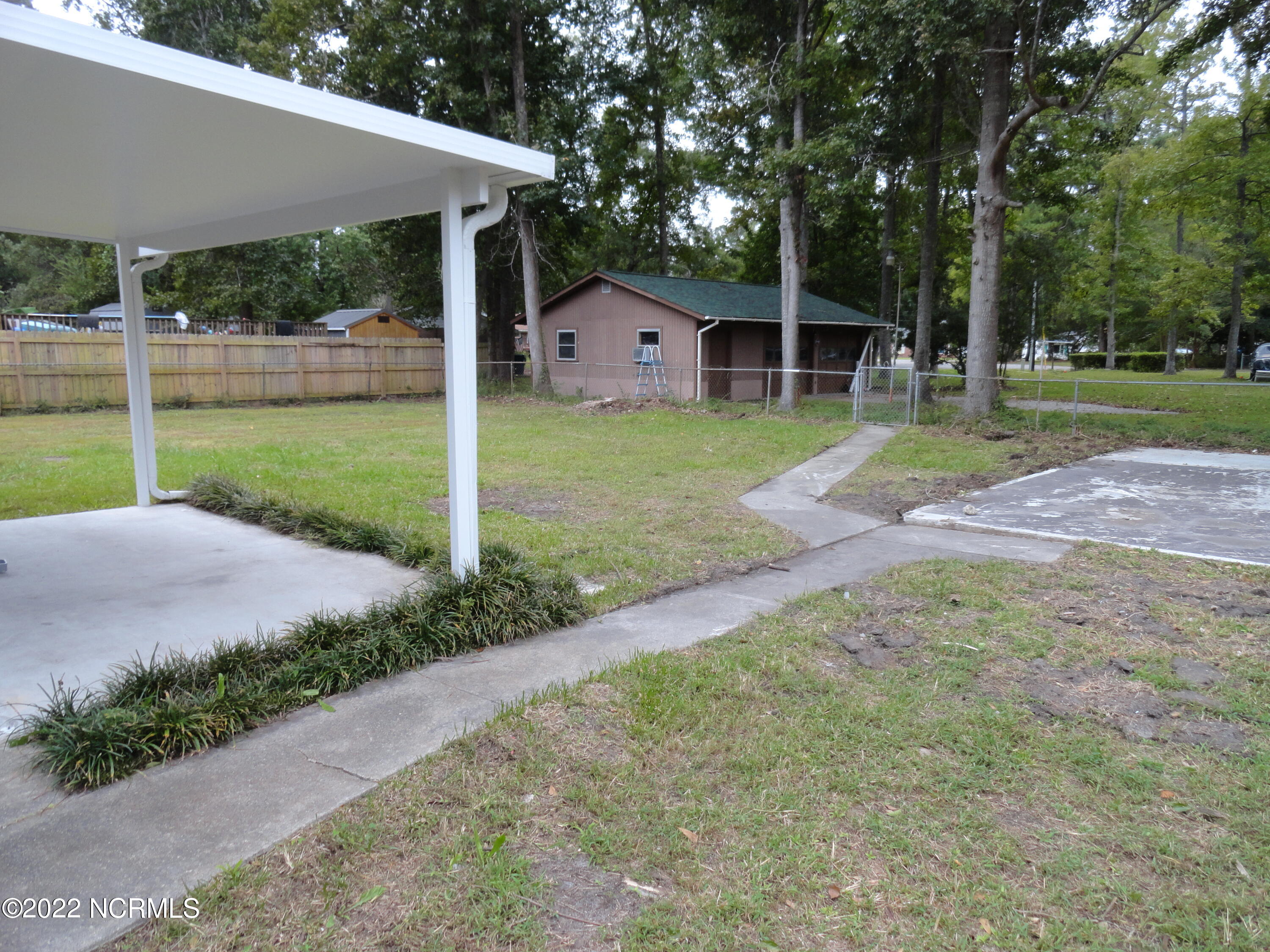 218 Church Road Havelock, NC 28532 - Photo 18 of 24 Back Yard