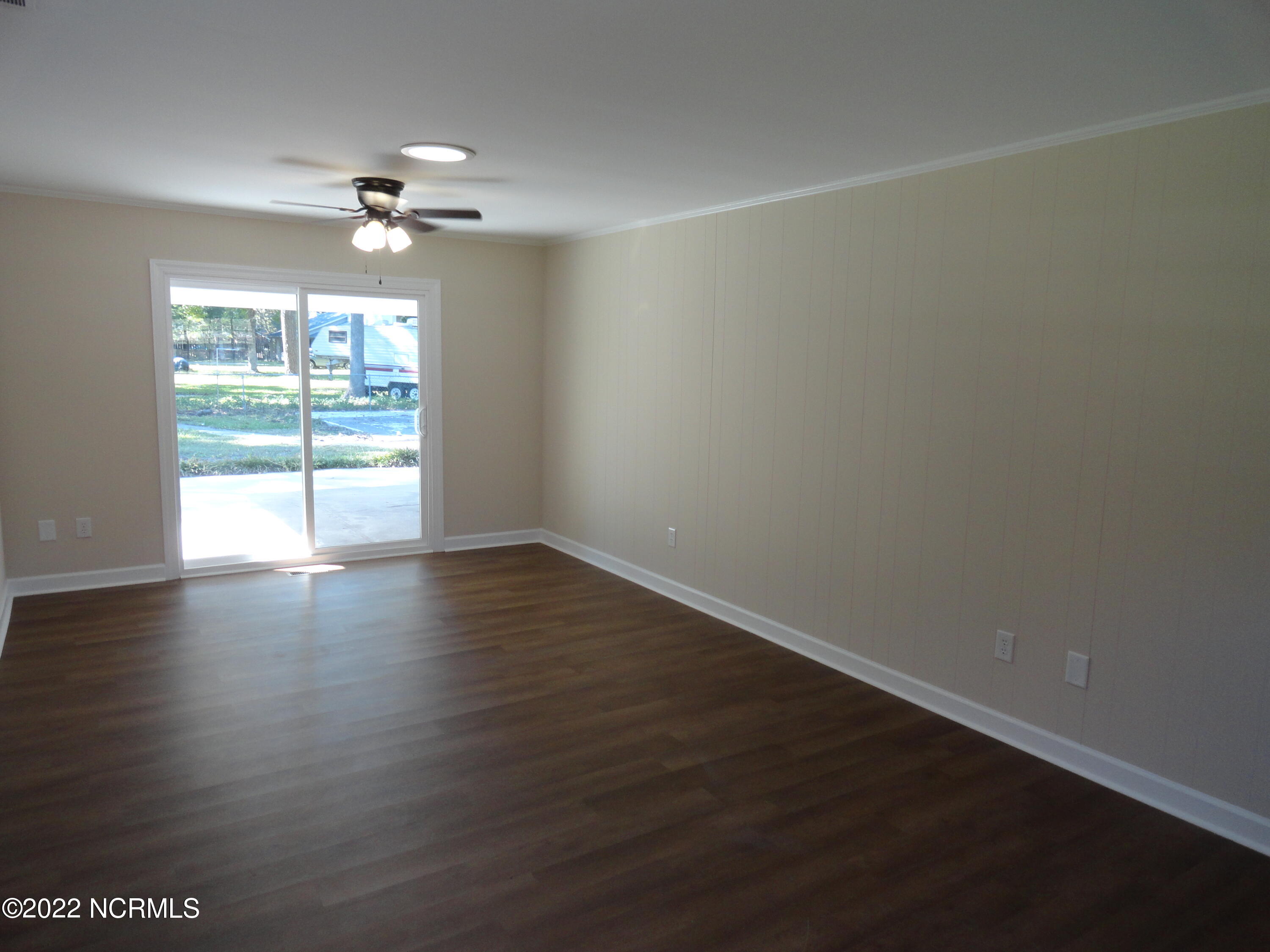 218 Church Road Havelock, NC 28532 - Photo 10 of 24 Den with Slider to Covered Patio