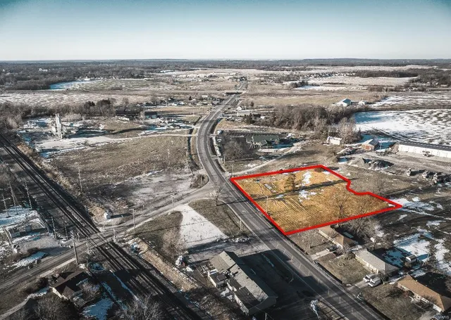 $100,000 | 7200 Montclair Avenue, Godfrey, IL 62035