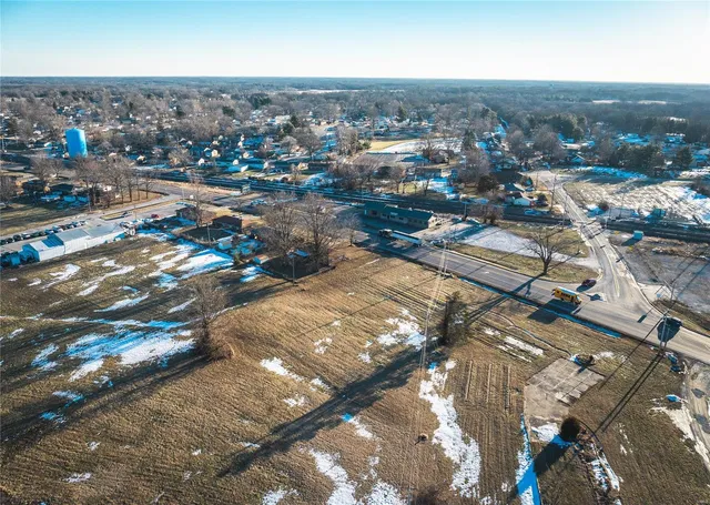 $100,000 | 7200 Montclair Avenue, Godfrey, IL 62035