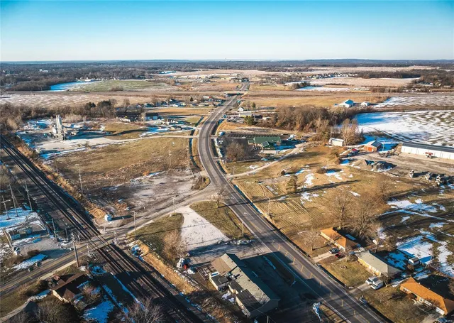 $100,000 | 7200 Montclair Avenue, Godfrey, IL 62035