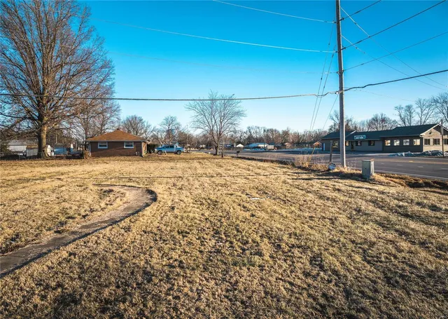 $100,000 | 7200 Montclair Avenue, Godfrey, IL 62035