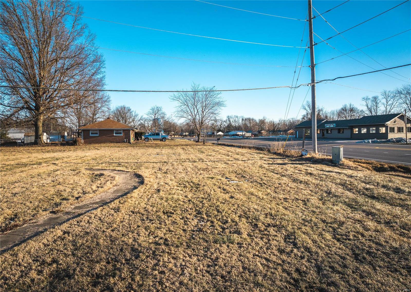 7200 Montclair Avenue Godfrey, IL 62035 - Photo 6 of 8