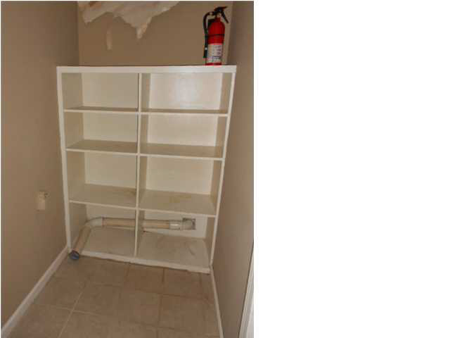 664 Ralde Circle Ridgeland, MS 39157 - Photo 5 of 10 Laundry Room