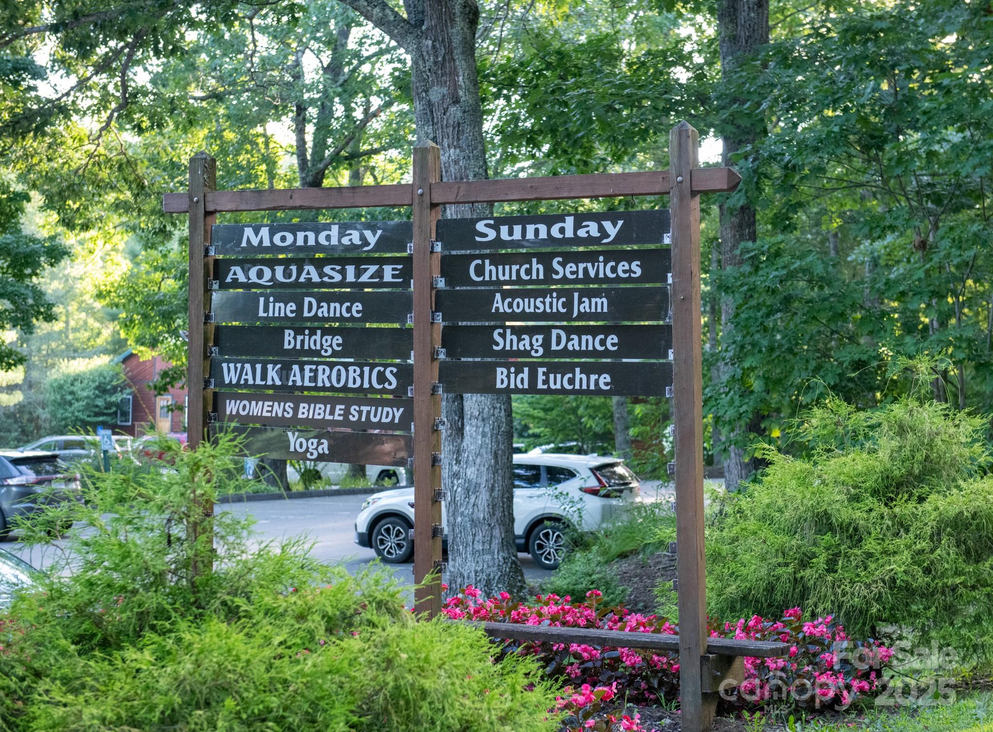 33 Summit Lane Newland, NC 28657 - Photo 11 of 48 a view of sign board