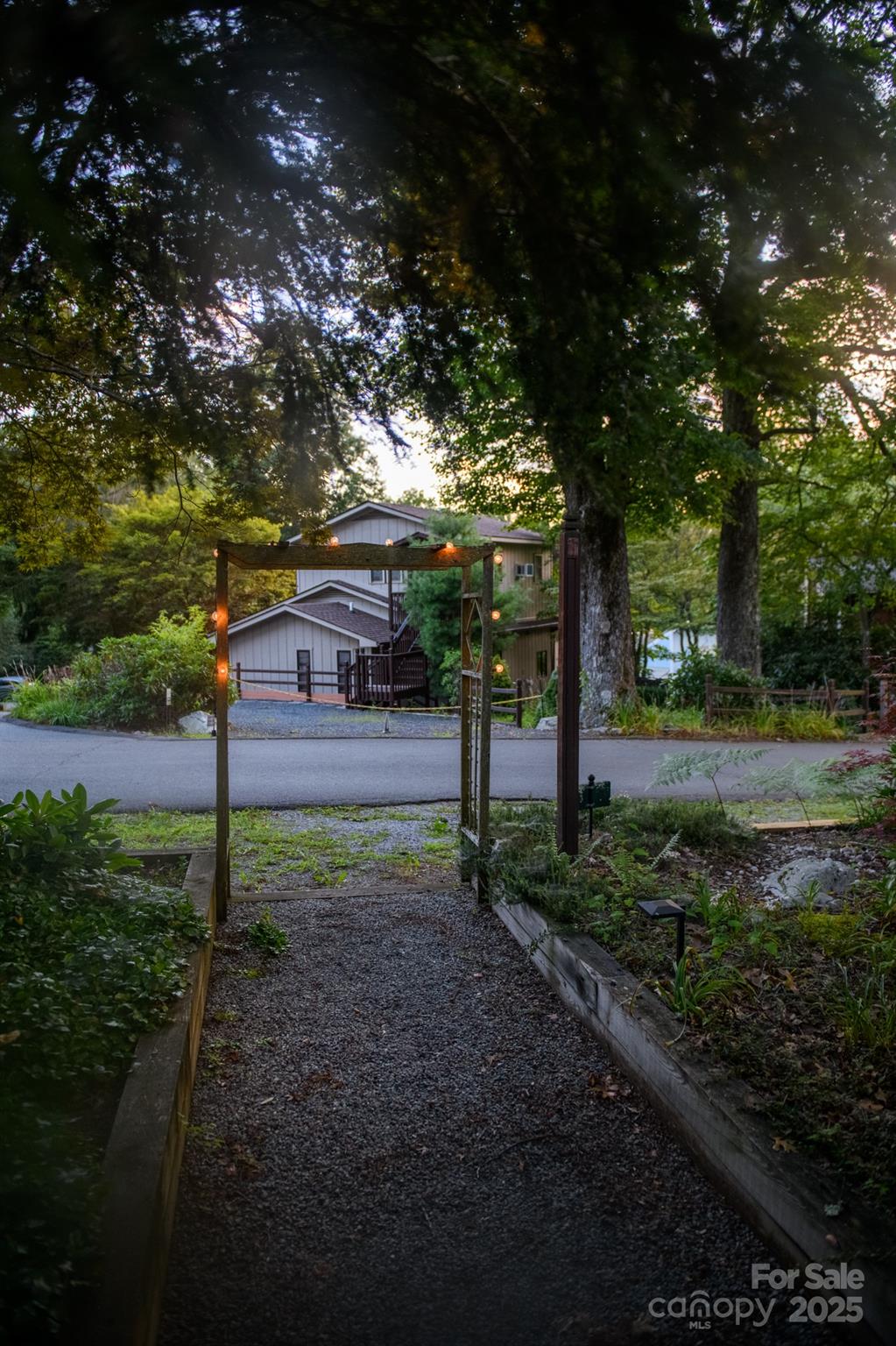 33 Summit Lane Newland, NC 28657 - Photo 18 of 48 a view of a park that has large trees