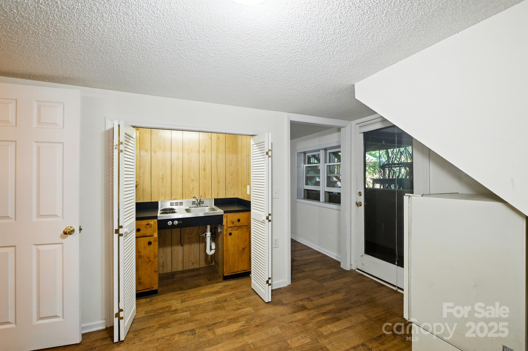 33 Summit Lane Newland, NC 28657 - Photo 39 of 48 a view of a kitchen with a sink