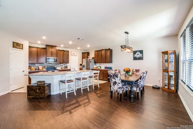 $2,700 | 2311 Themis Way, San Antonio, TX 78245