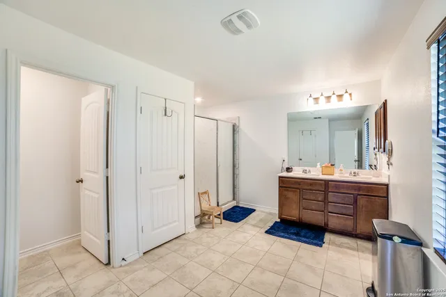 $2,700 | 2311 Themis Way, San Antonio, TX 78245