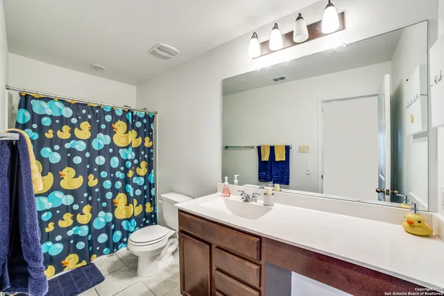 $2,700 | 2311 Themis Way, San Antonio, TX 78245