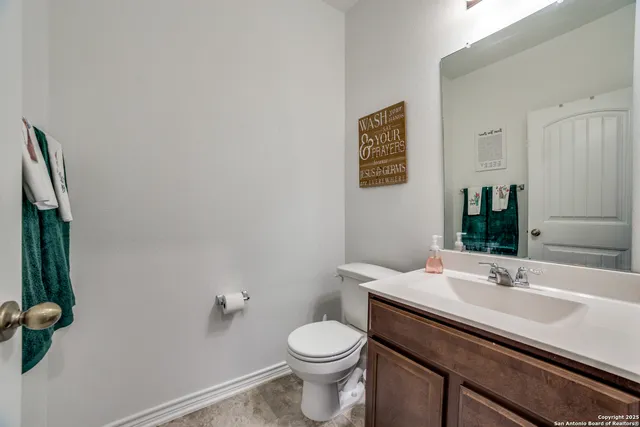 $2,700 | 2311 Themis Way, San Antonio, TX 78245