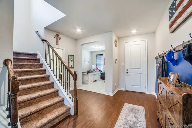 $2,700 | 2311 Themis Way, San Antonio, TX 78245