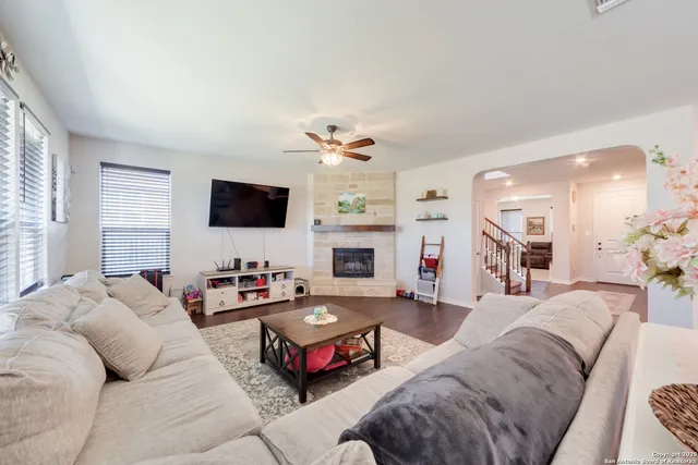 $2,700 | 2311 Themis Way, San Antonio, TX 78245