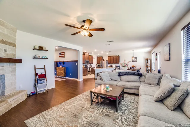 $2,700 | 2311 Themis Way, San Antonio, TX 78245