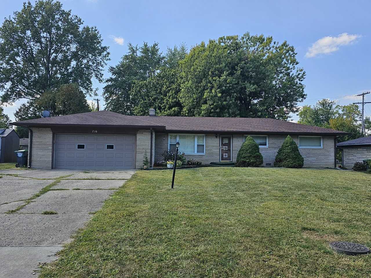 716 Howard Road Greenwood, IN 46142 - Photo 1 of 18