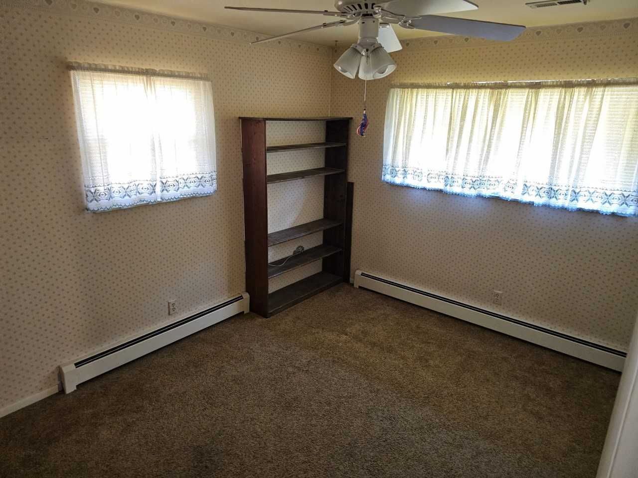 716 Howard Road Greenwood, IN 46142 - Photo 9 of 18