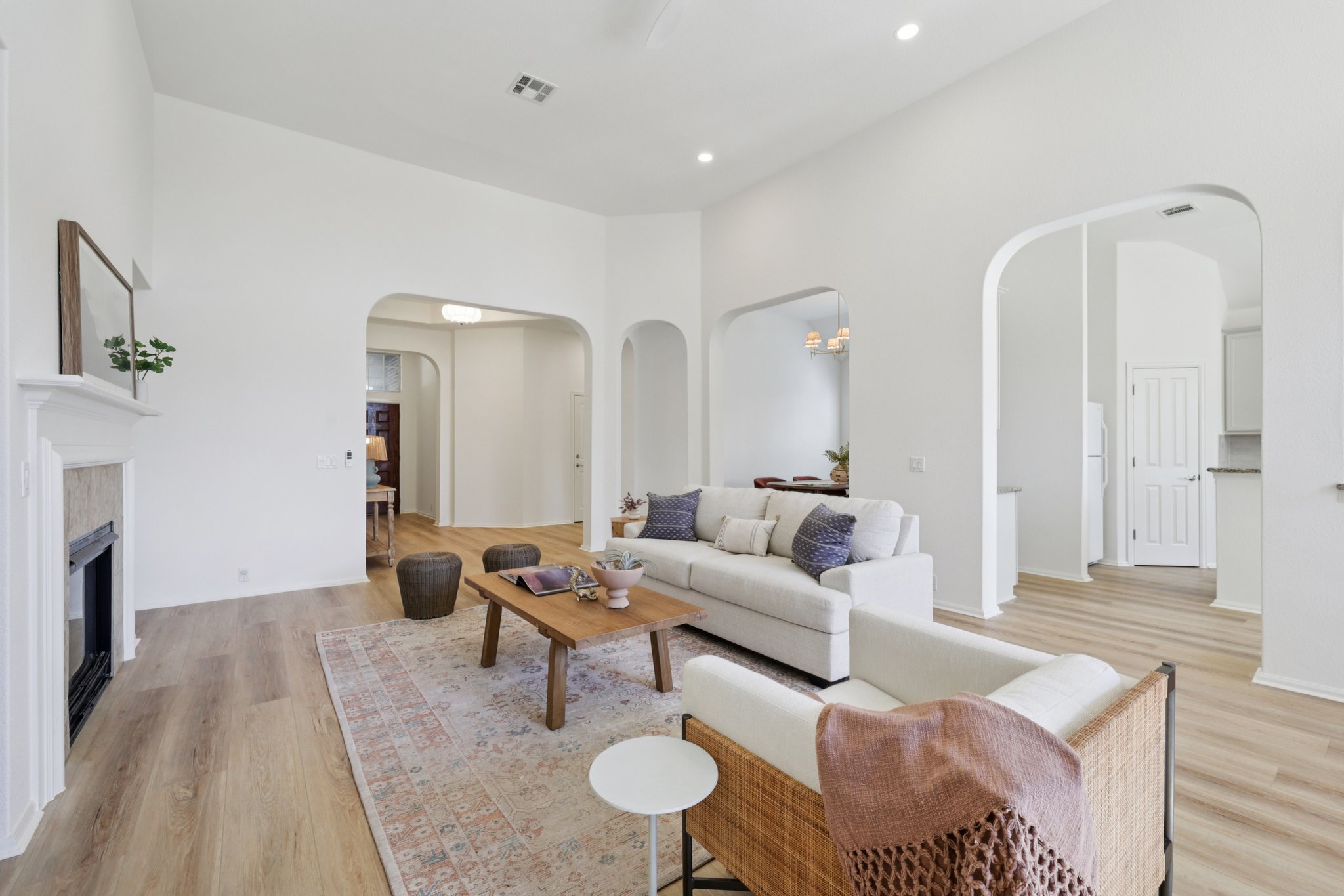 146 Dry Creek Road Austin, TX 78737 - Photo 9 of 37