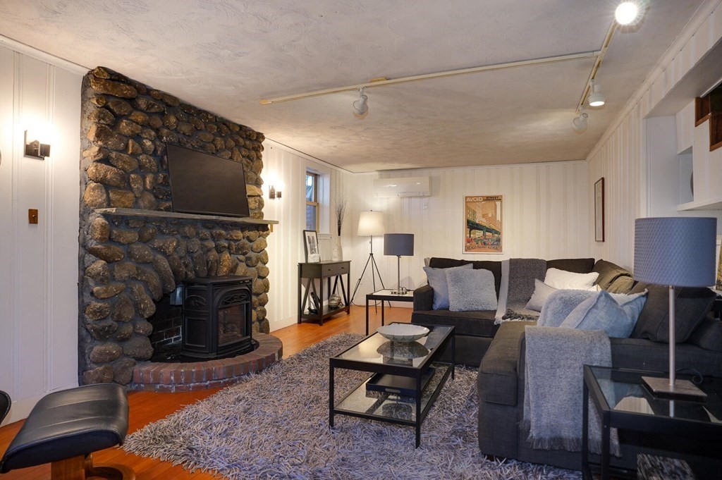 190 Payson Road Belmont, MA 02478 - Photo 29 of 38 Gallery Image 29
