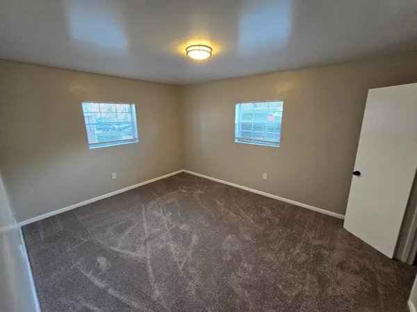 $950 | 726 Townside Road Southwest, Unit 10, Roanoke, VA 24014